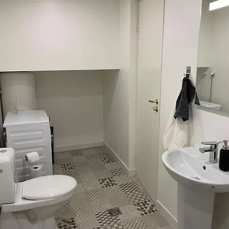 Tamme Maja - Oak Tree House With Big Terrace And Balcony Apartment *