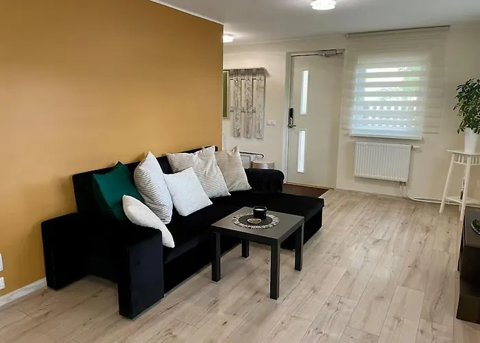 Apartman Tamme Maja - Oak Tree House With Big Terrace And Balcony Tapa