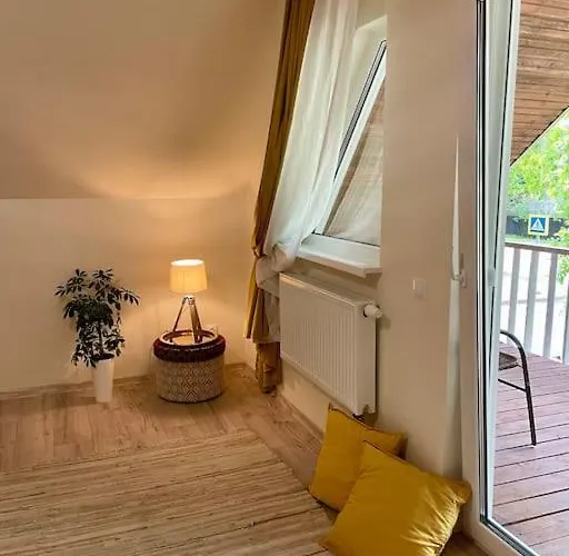 Apartman Tamme Maja - Oak Tree House With Big Terrace And Balcony